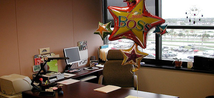 7 Surprising Ways to Be an Awesome Boss